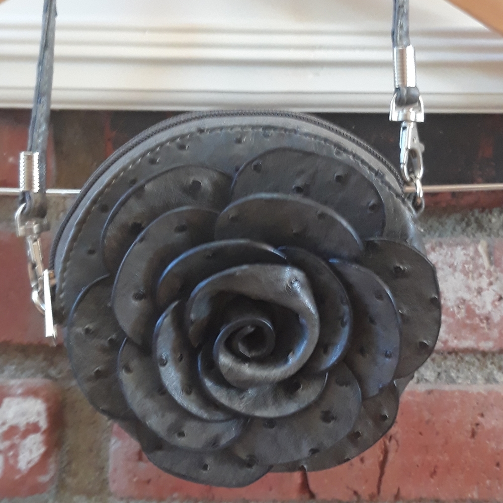 Mini cross body flower purse